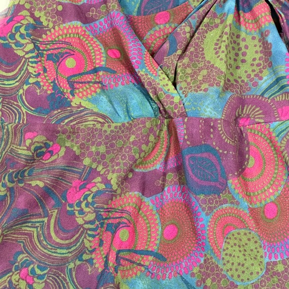 Daisy & Clover Womens Mesh Sleeveless Top Purple Green Abstract Tie V-Neck Med - Picture 3 of 7